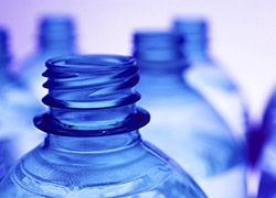 Internationale Standards – Kunststoffe und Gummi